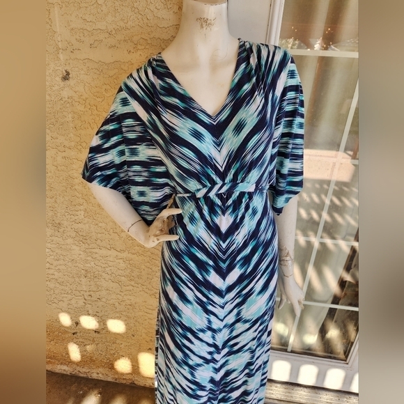 TOMMY BAHAMA‎ DRESS - Picture 4 of 12